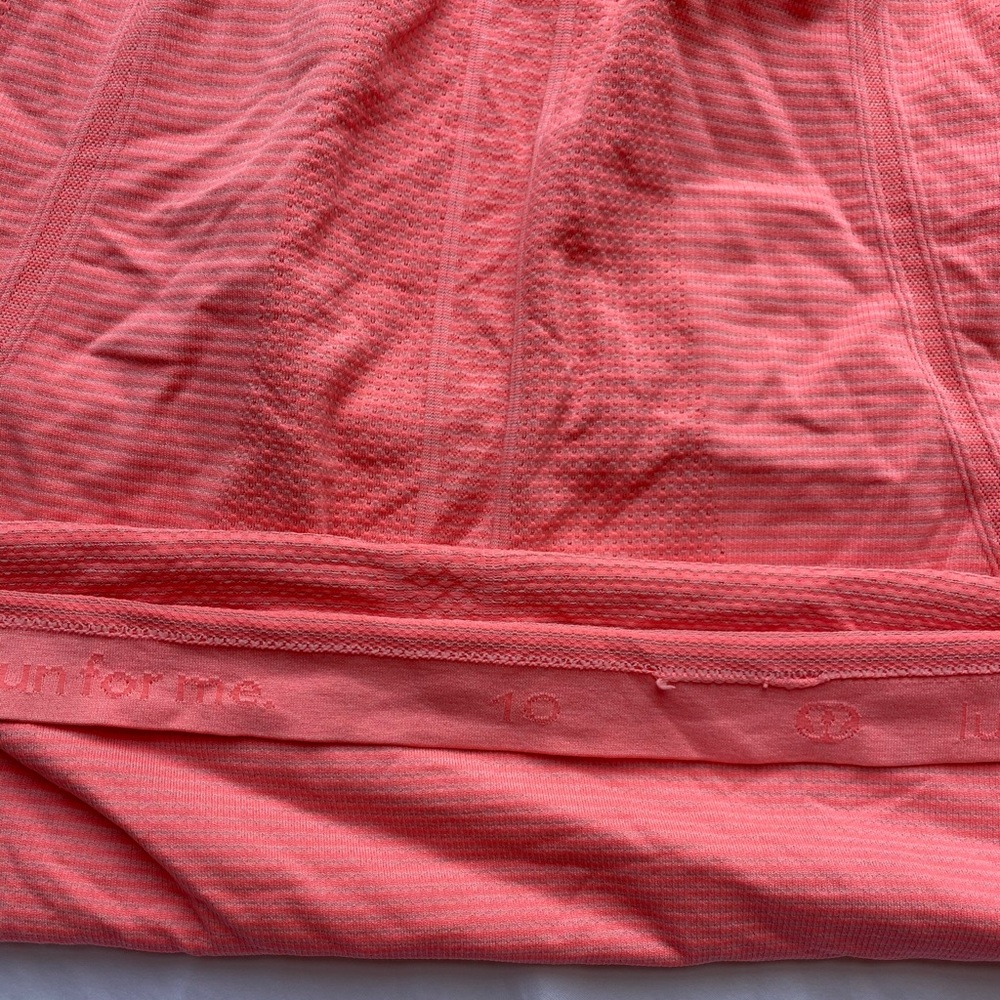 Lululemon Swiftly Tech Racerback Tank Top Size 10 - Picture 3 of 3